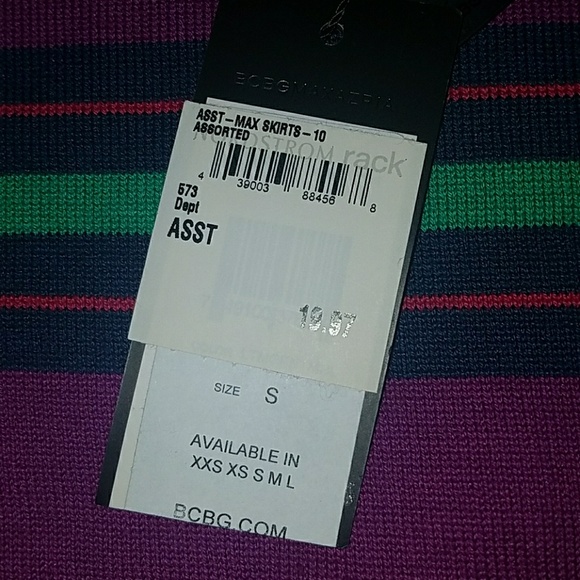 Bcbg mini skirt - Picture 2 of 3